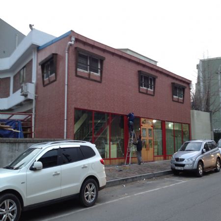 외벽개선 공사가 마무리가 되었습니다.