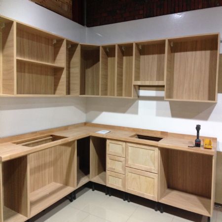 철천지 싱크대 만드는 기술지원을 제작중에 있습니다.