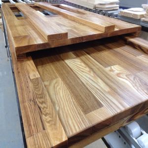 싱크대상판 원목(특수목) 36mm(오일 코팅,뒷턱포함,싱크볼 별매)(기타볼(도면))(물푸레) (3020*36*600)