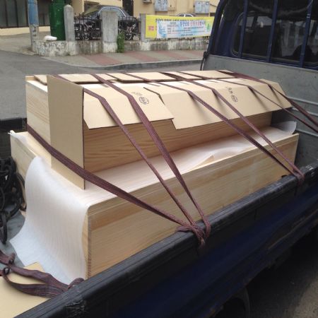 고객의 작품을 돕는다는 재미로 16년간을 꿋꿋이 철천지를 운영해 왔습니다.