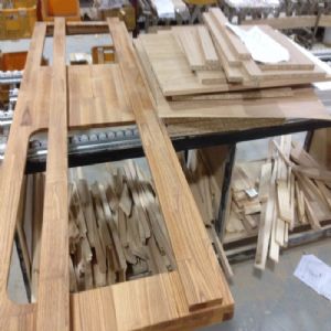 싱크대 ( 하부장1800 mm * 700 mm * 570 mm)(UV백색)(0 mm)(내부장 오크색)