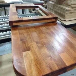 싱크대 ( 하부장2000 mm * 700 mm * 600 mm)(베이직 뉴송+자작4mm)(내부장 백색)