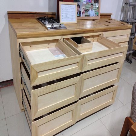 어느 회사와 비교해도 자신 있는 친환경 싱크대 입니다.