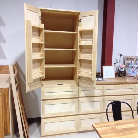 철천지 사람들은 고객의 diy를 위해 여백을 남겨 두었습니다.