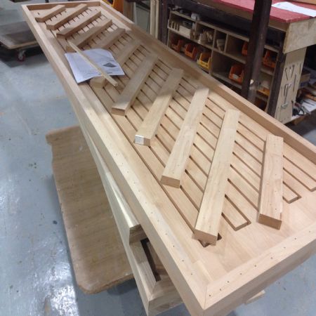 편할것 같은 현재가 미래를 보장 하지 않았을 겁니다.