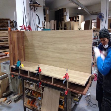 DIY와 완성품 가구시장이 엄연히 다른지라 한편으로 고민이 됩니다.