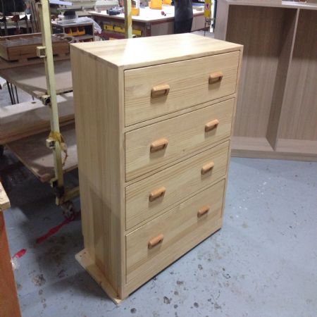 와이프에게 선물할 물건이니 잘부탁드립니다.