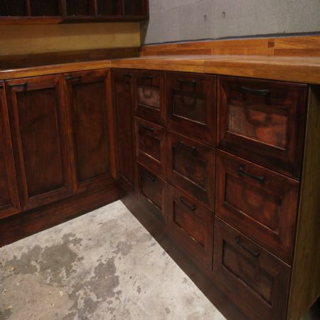 철천지는 DIY와 전문가의 경계를 허물기 시작 했습니다.