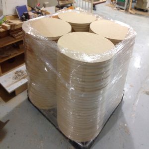 mdf 25T 지름 580mm 원형가공 848장