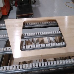 앨더 원목상판 42mm(휨방지,요트등급 친환경 바니쉬 완성품)(자작나무) (2230*42*550)