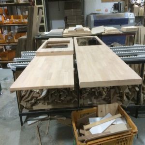 원목 싱크대 ( 하부장5235 mm * 700 mm * 600 mm)(앨더오리나무(오일코팅))(내부장 뉴송)