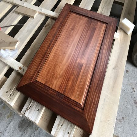 내일 설치가될 아메리칸 월넛 원목 싱크대 입니다.