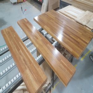 하드우드 원목상판  42mm(휨방지,요트등급 친환경 바니쉬 완성품)(멀바우) (2480*42*600)