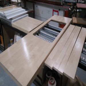 하드우드 원목상판  42mm(휨방지,요트등급 친환경 바니쉬 완성품)(자작나무) (1800*42*555)