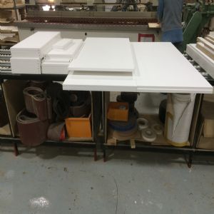 백색 UV 고광택 6면코팅 18mm(MDF,국내산) W2400XH1209mm