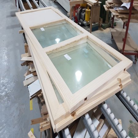 저희는 이런 제품을 제작 합니다.