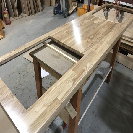 휨, 갈라짐,깨짐 모두 극복한 하이엔드 애쉬 원목 싱크대 입니다.