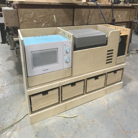 고객들이 상상하지 못한 공간들을 찾아 드리고 있습니다.