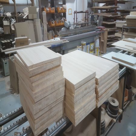 의미들이 있는 완성품을 만드느라 작업일지를 늦게 올립니다.