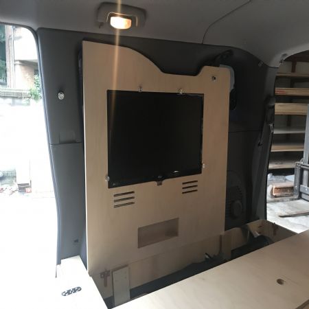 알게 모르게 여러분이 입력하는 작은 순간에 숨은 기술들이 함께 움직 입니다.