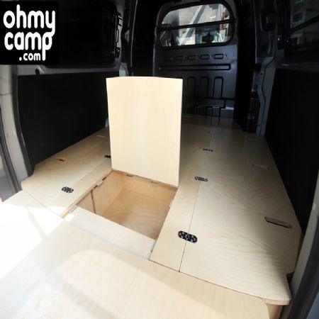 스타렉스 제일 안쪽 물건도 쉽게 뺄수 있도록 했습니다.