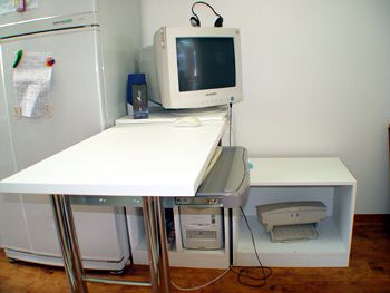 책상에서 식탁으로 변신하는 무빙테이블 1 (동영상)