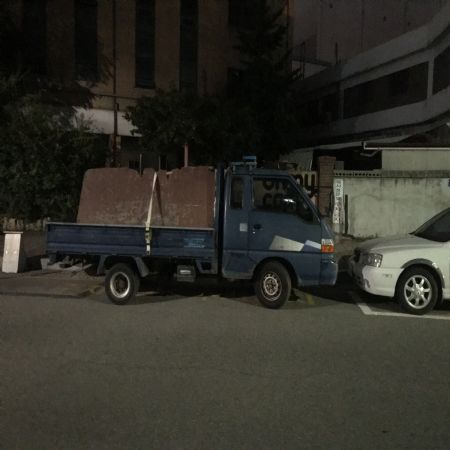 작은 기업이 투자를 해도 보이지 않는 비용이 많다 보니 투자를 망서립니다.