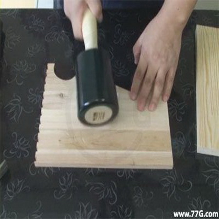 우레탄망치와 일반망치의 비교 (동영상)