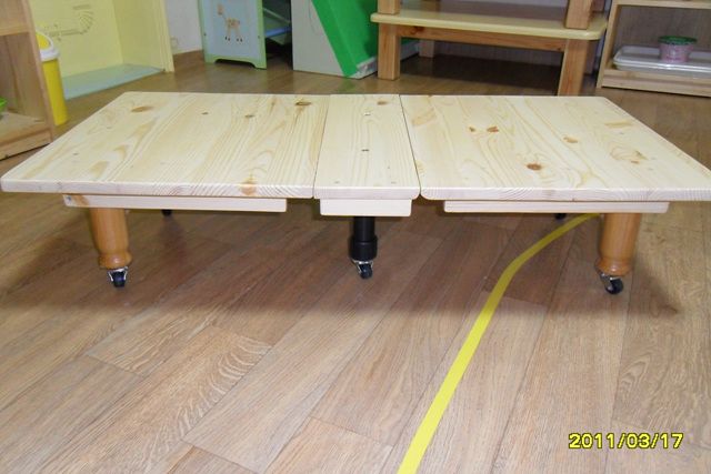 철천지 거실등박스 와 약장형 거실장, 레이디경향 방문손잡이 촬영이 있었습니다.