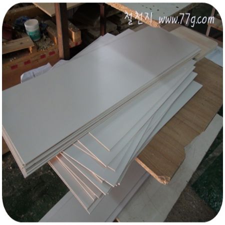 원목싱크대상판,원목싱크대문짝,시즈닝주방수납장,열공책상,2층침대