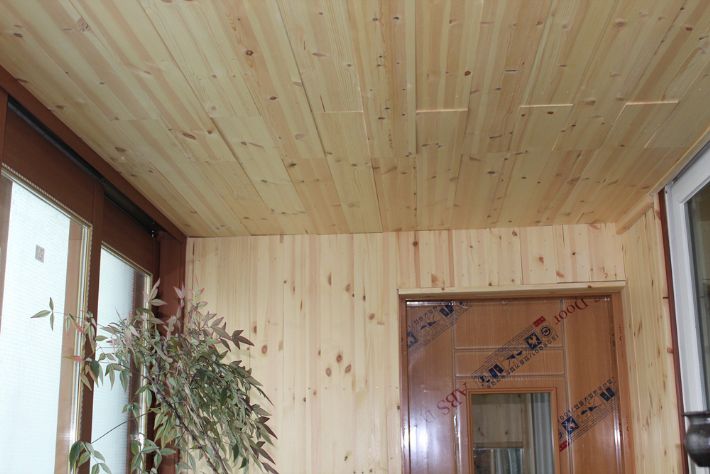 아파트 베란다 벽체 작업