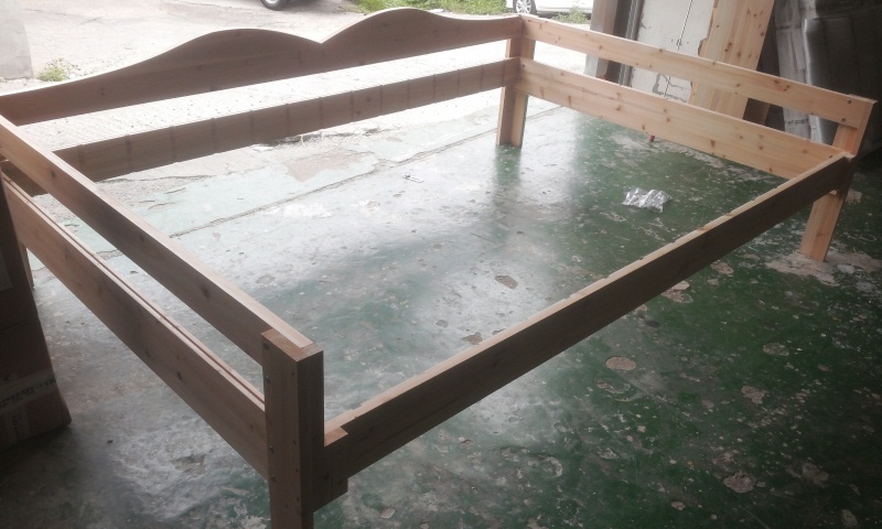 해외 곳곳의 숨어 있는 철물시장을 찾아 다닙니다.