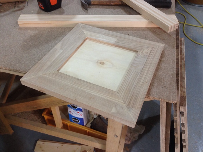 철천지 원목 문짝이 한단계 업그레이드 됩니다.