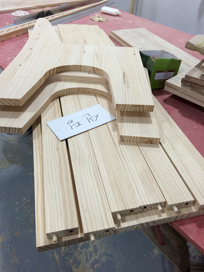 참 날씨가 덥습니다.. 고객 여러분~ 건강 유의 하세요~