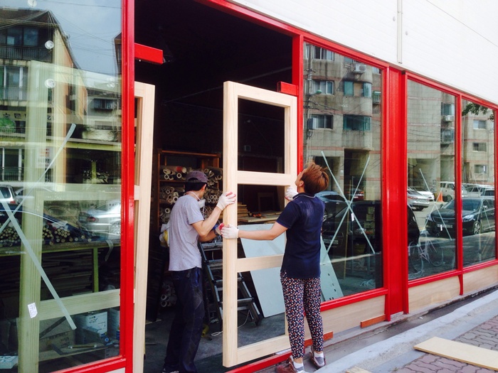 DIY 업체로서는 운명적인 선택으로 기술지원쓸게 많습니다.