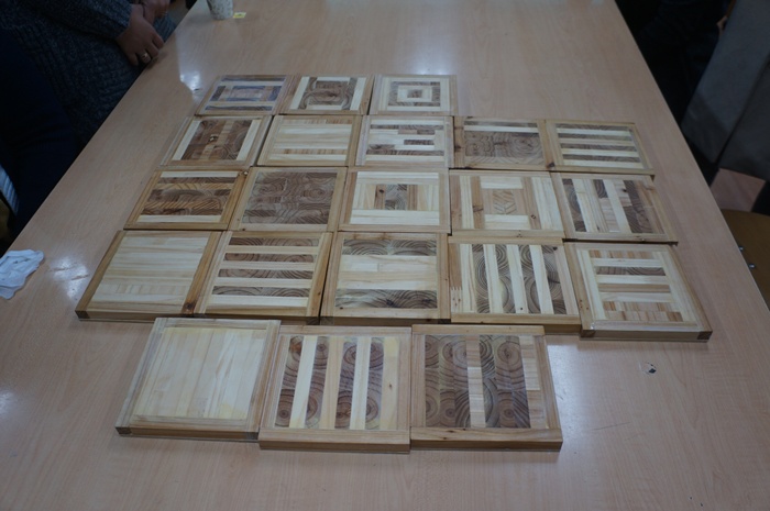 톱질부터 쉽지는 않았겠지만, 잘 만드셨습니다.