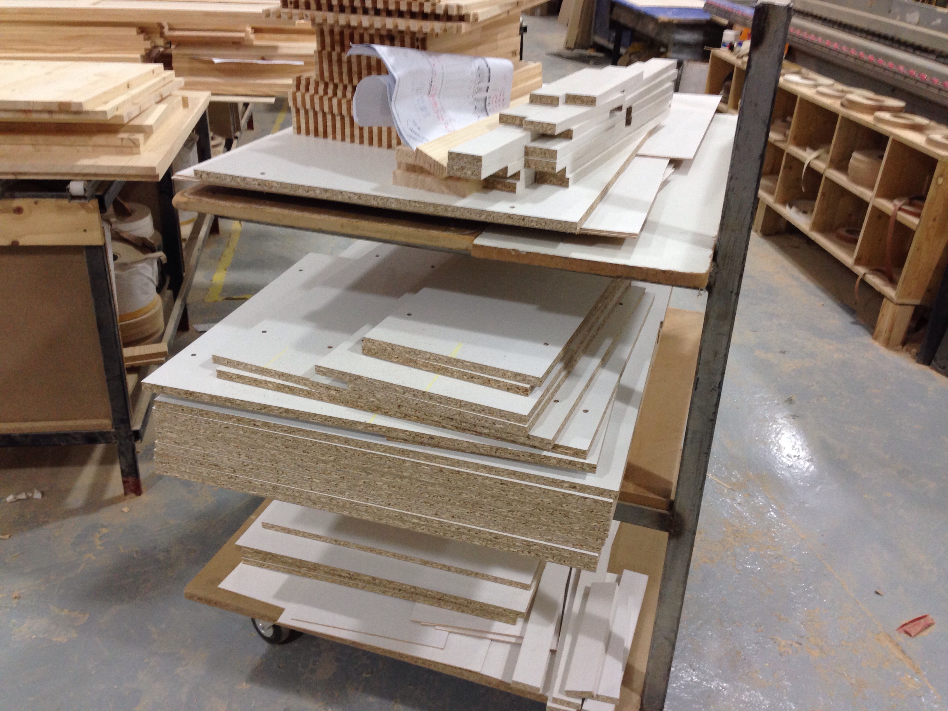 철천지는 휴대폰에서 철천지 제품을 구입 하시는걸 권장 하지 않습니다.