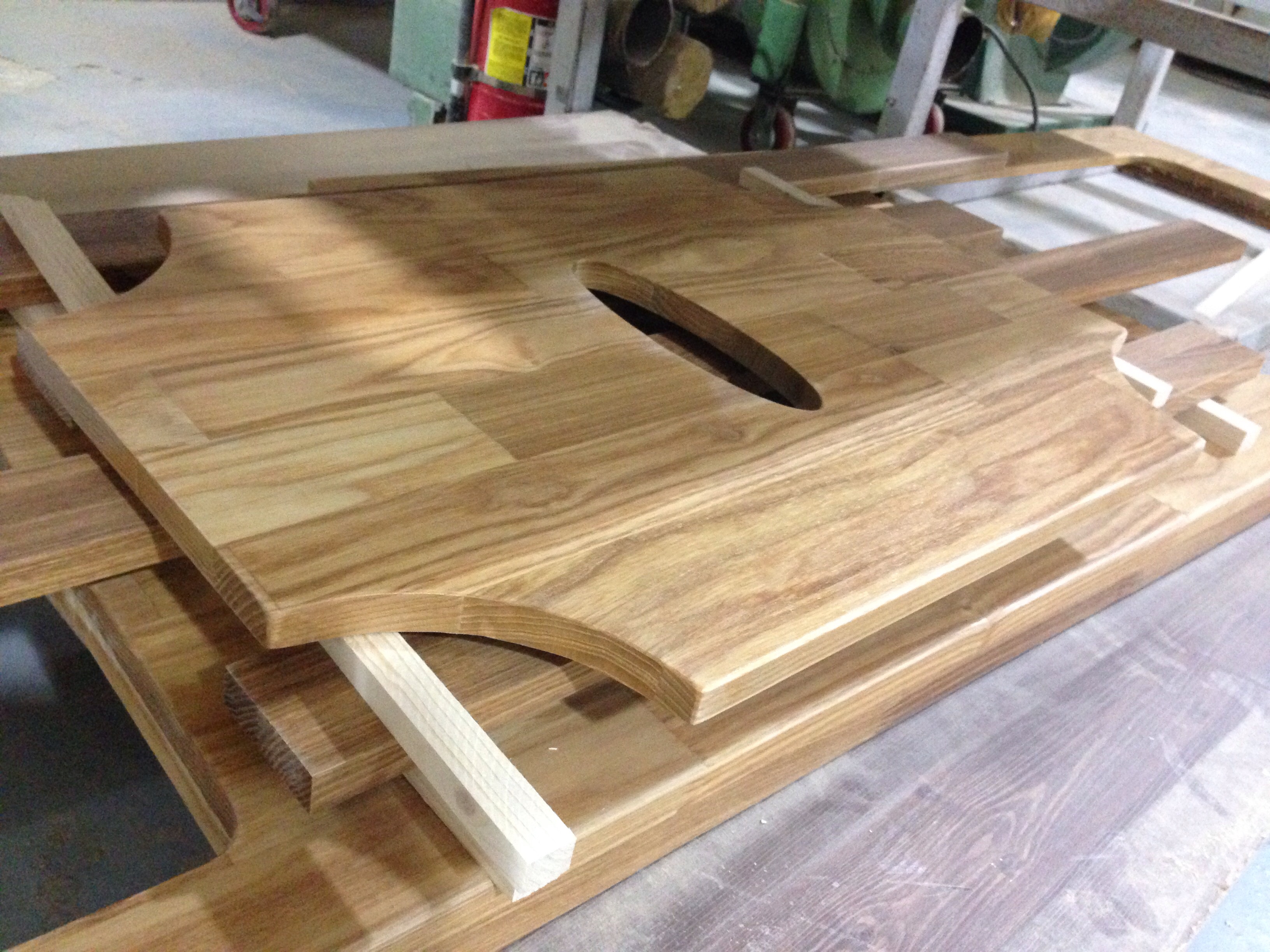 경쟁력있는 다품종 소량 생산 주문가구 생산업체 철천지..