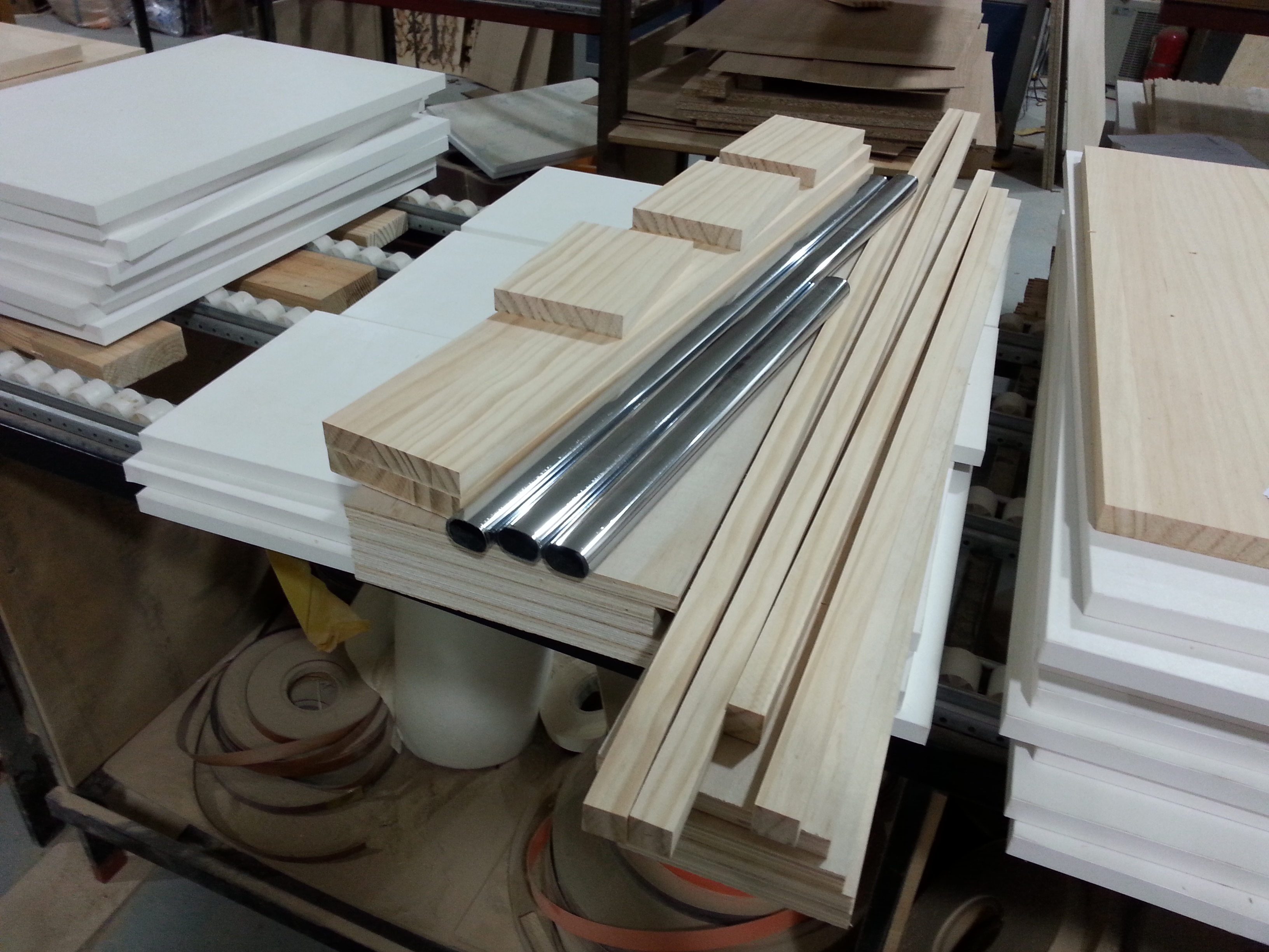 말할수 없는 노력들이 철천지 안에서 끊이지 않고 있습니다.