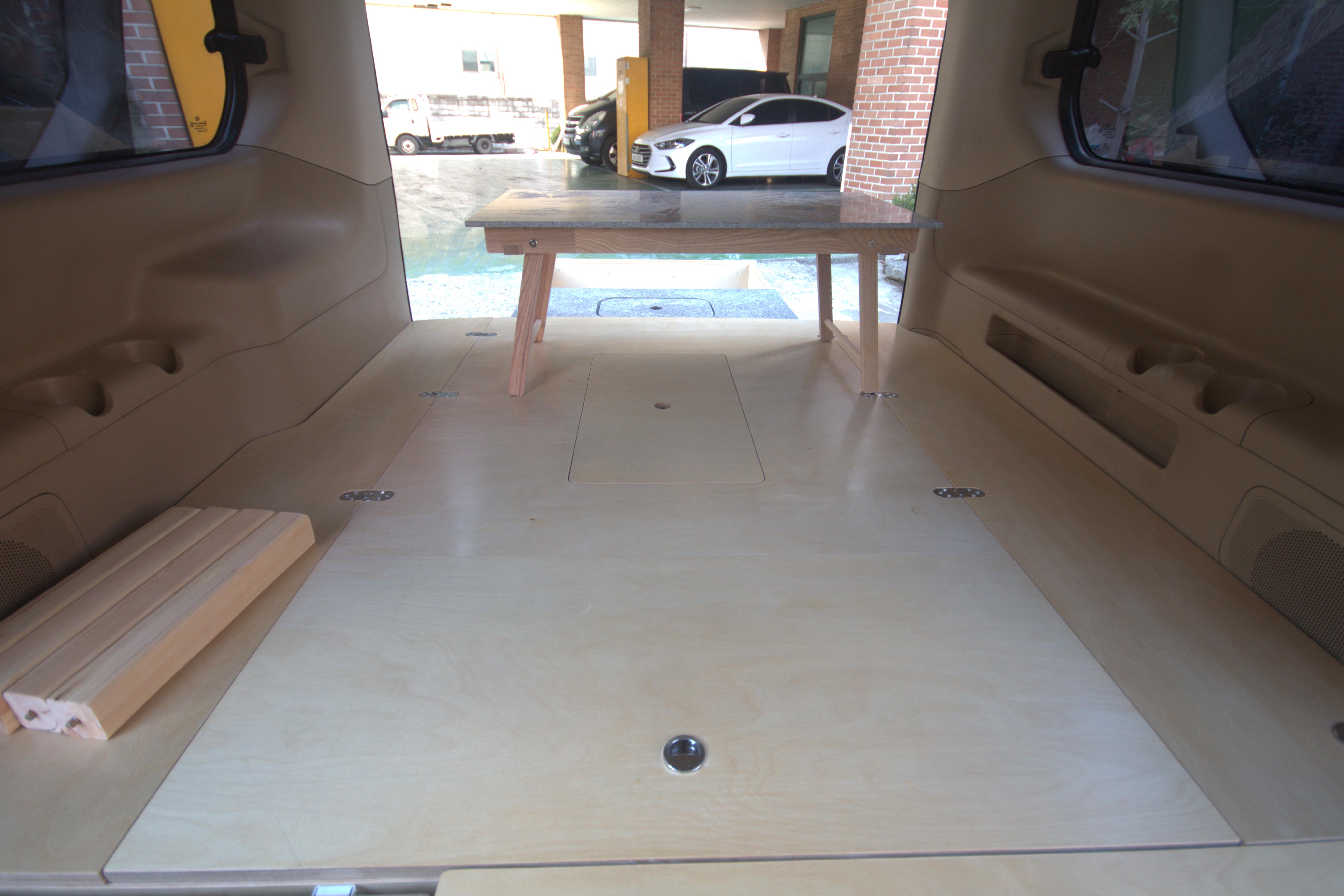 스타렉스5인실내 (6).jpg