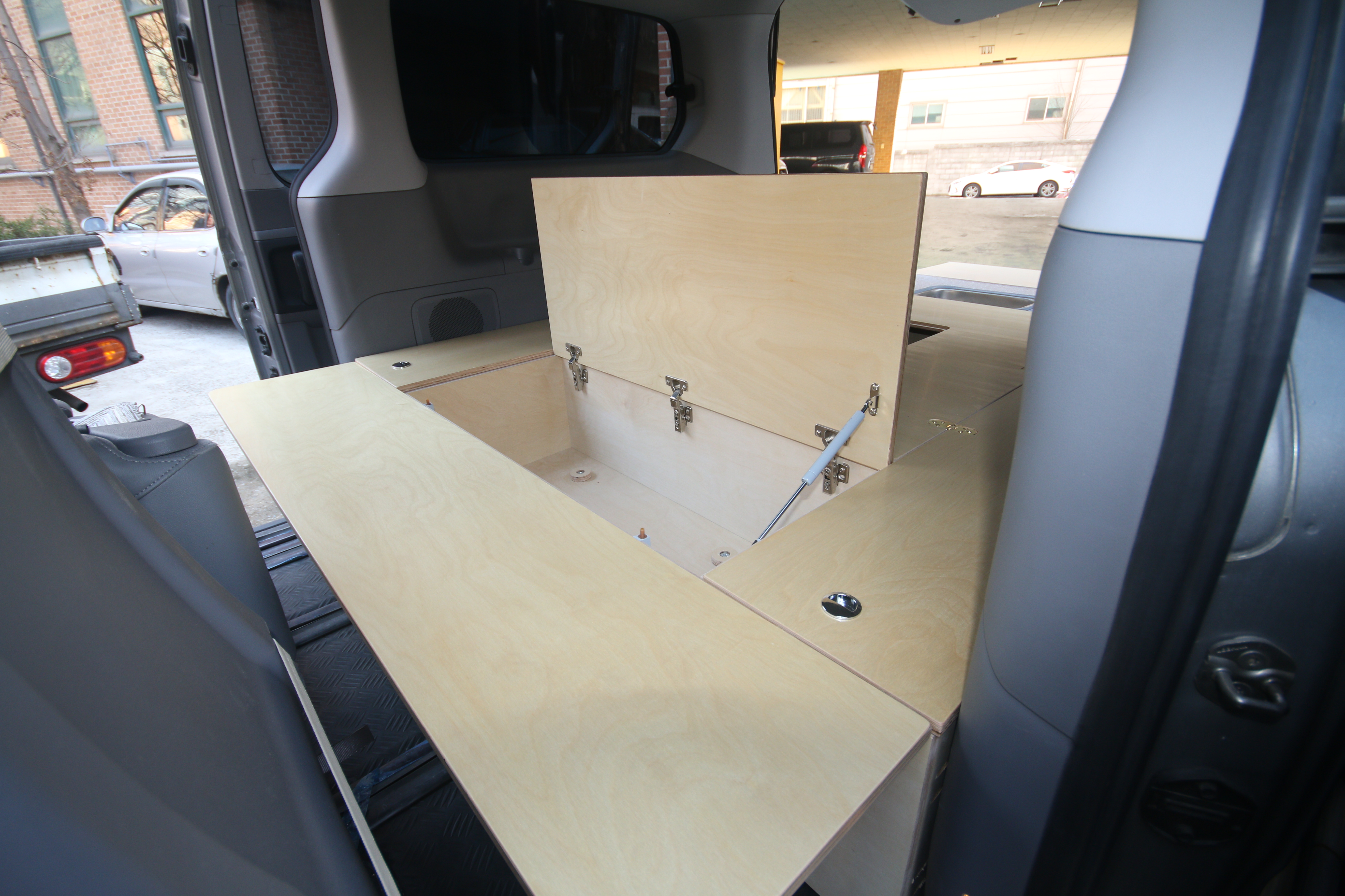 스타렉스6인승실내 (7).jpg