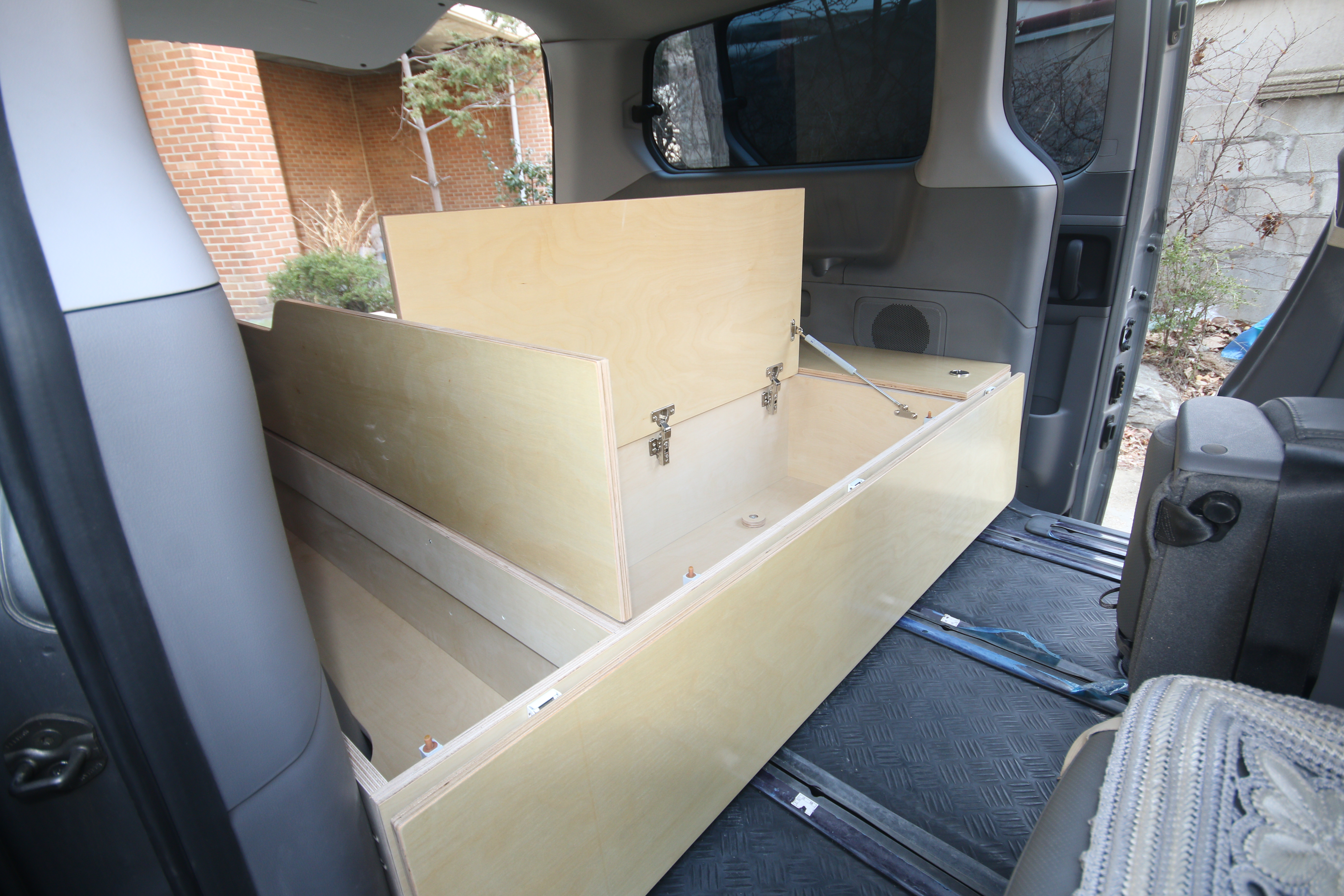 스타렉스6인승실내 (9).jpg