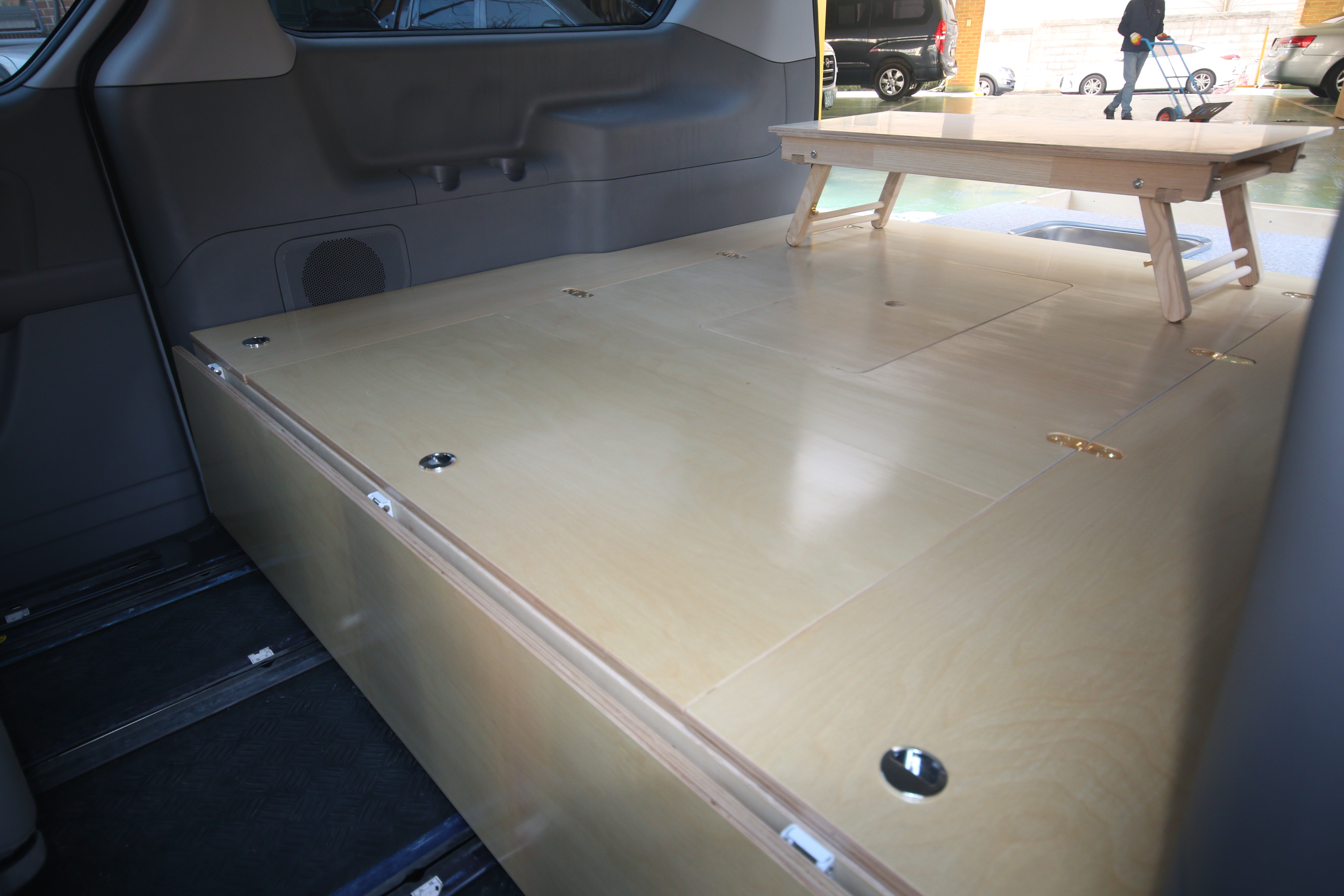 스타렉스6인승실내 (1).jpg