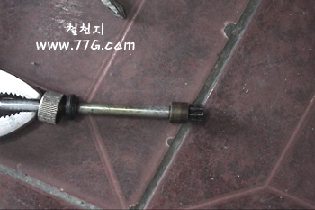 DIY28101.jpg (47975 bytes)