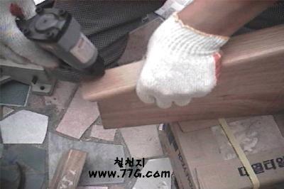 diy19609.jpg(16674bytes)