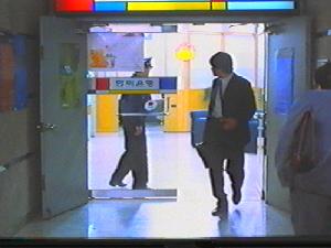 m77g00201.jpg (12459 bytes)