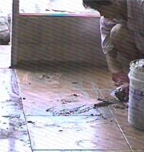 tile10.jpg(16696bytes)