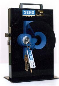 자물쇠3.jpg(9878bytes)