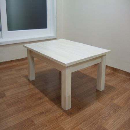 집성목으로 만든 밥상