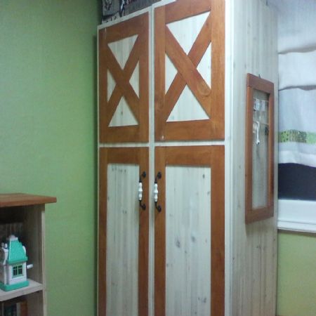 베이직 2단서랍옷장 조립완료했어요.